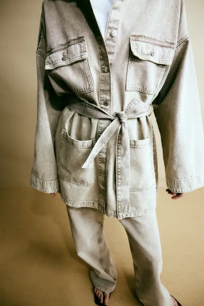 Veste en jean à ceinture nouée