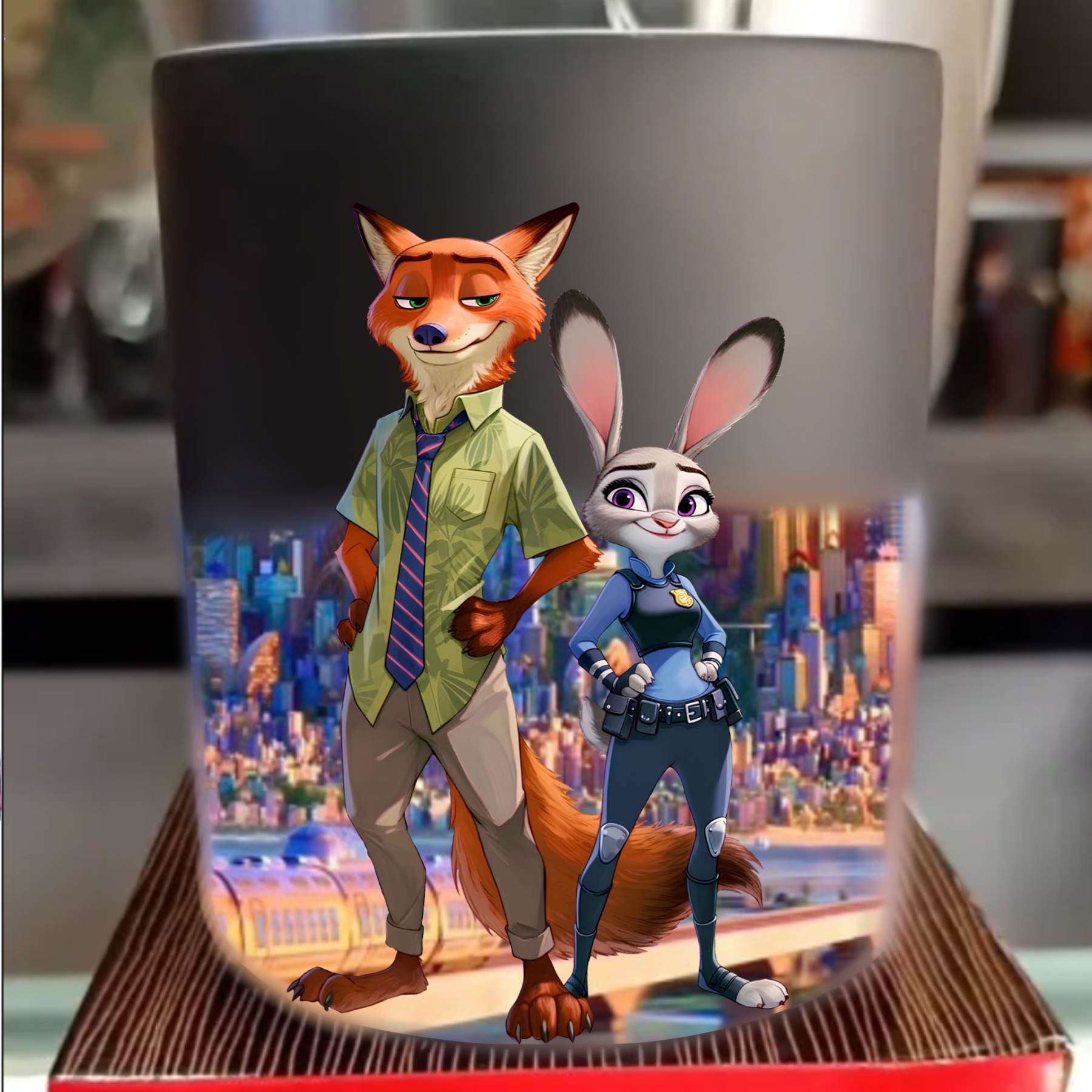 Judy the Bunny and Nick the FoxMagic Thermal Color-Changing Mug