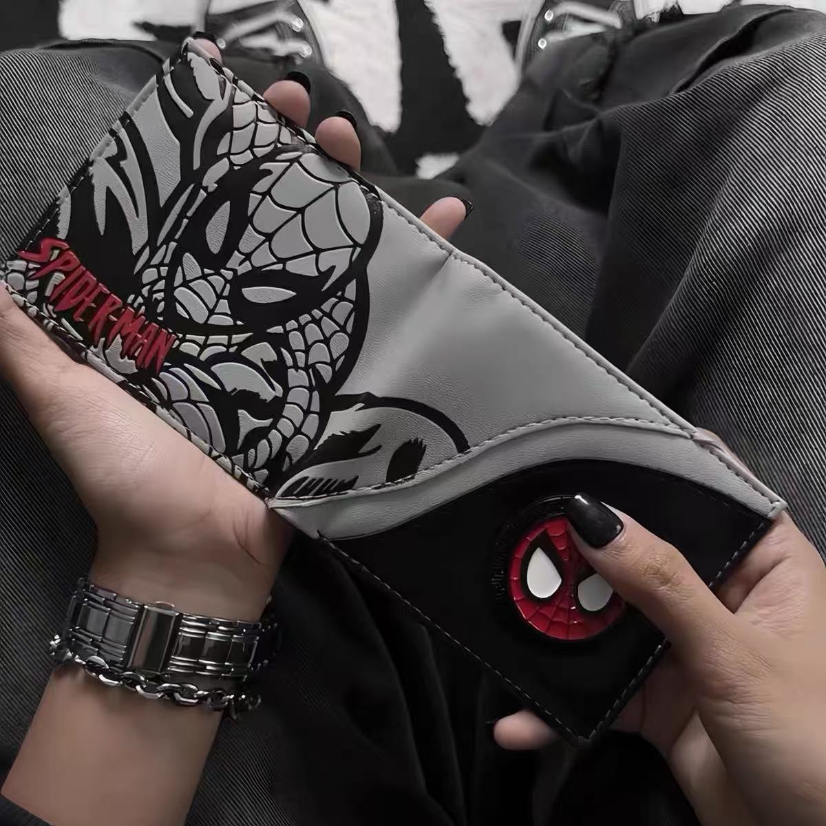 Marvel Color‑Contrast Embossed Spider‑Man Wallet