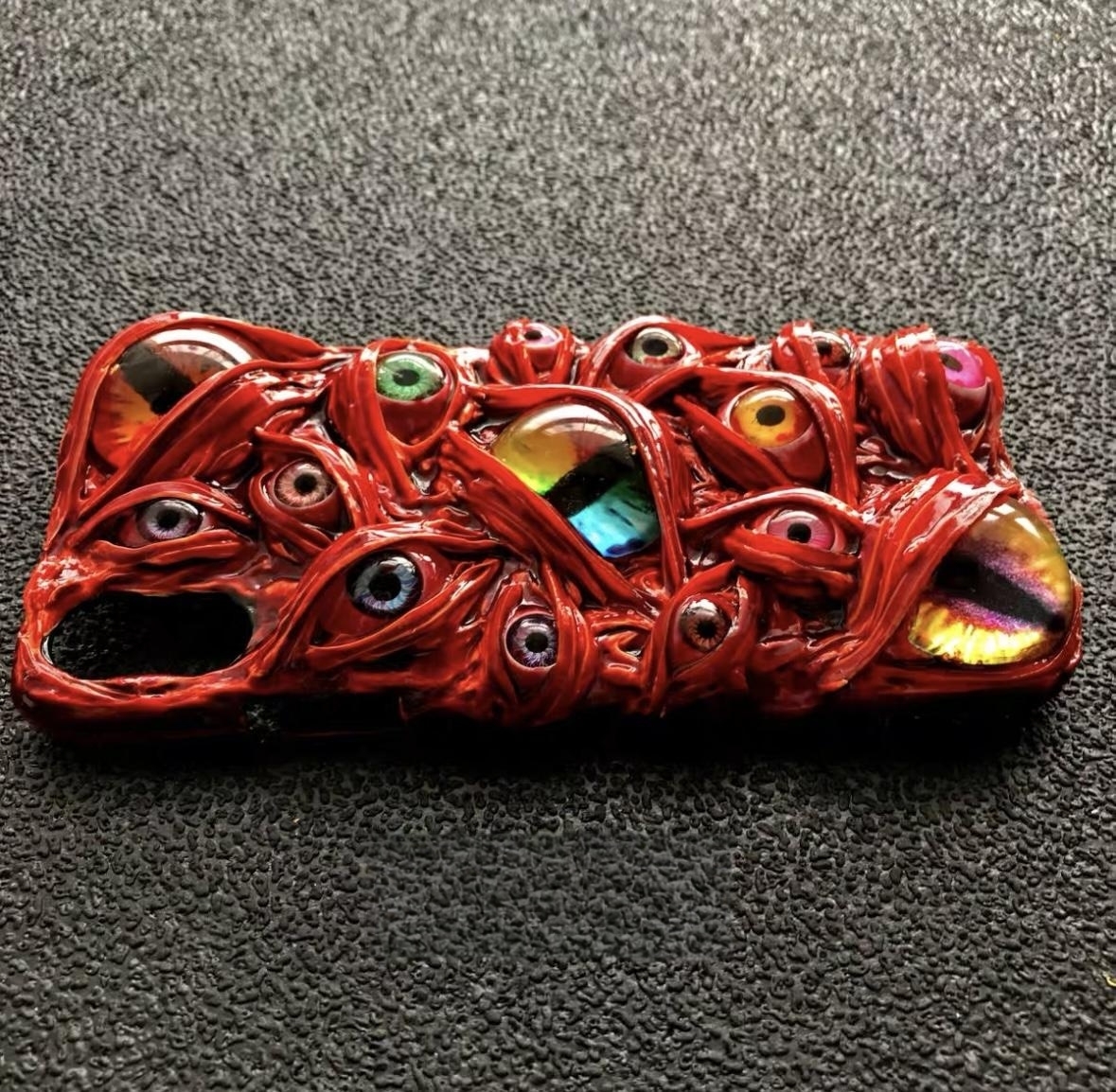 Devil's Eye: Terrifying & Gory Phone Case