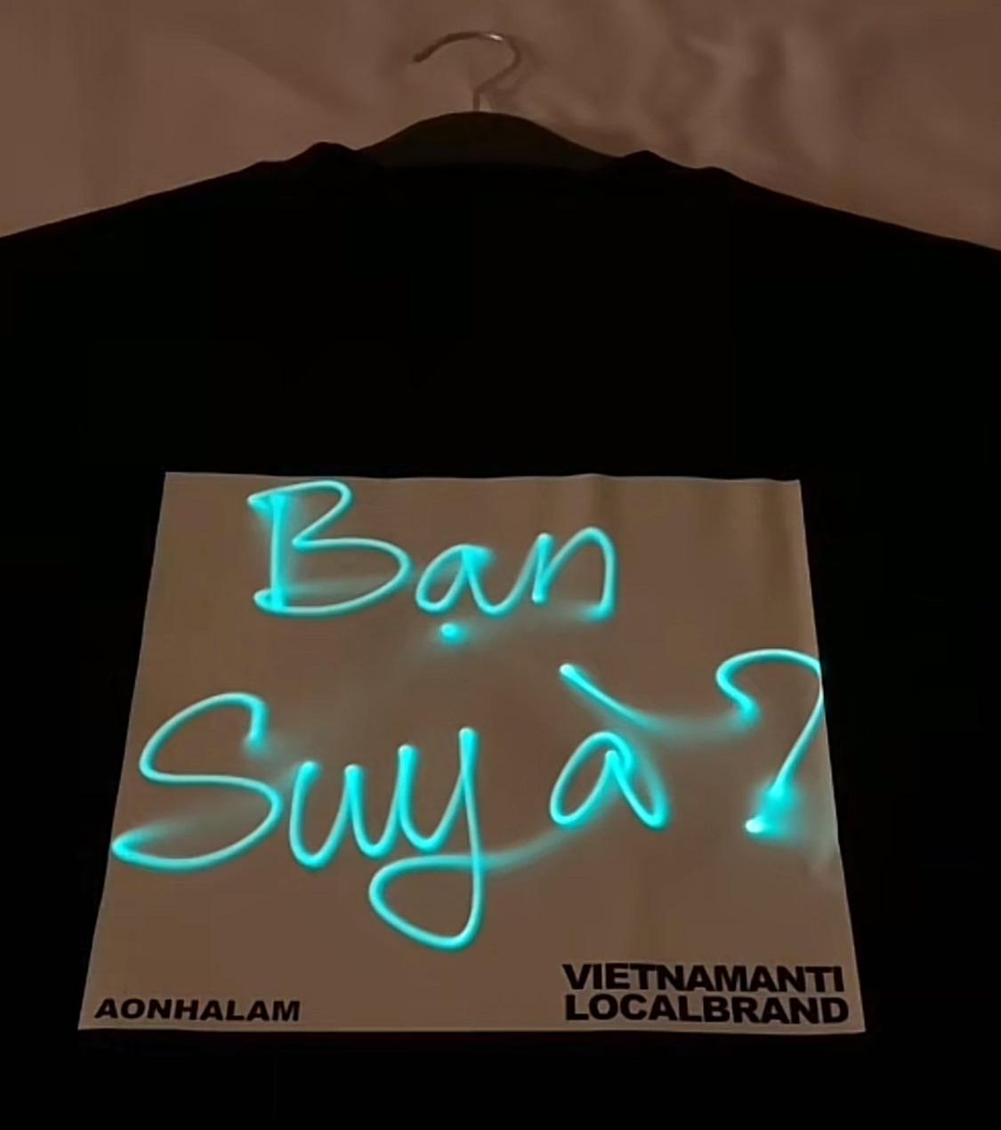 glow in the dark T-shirt