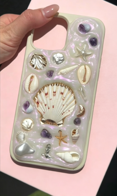 Hand-Crafted Shell Phonecase（Buy 2 get 1 free Chain)