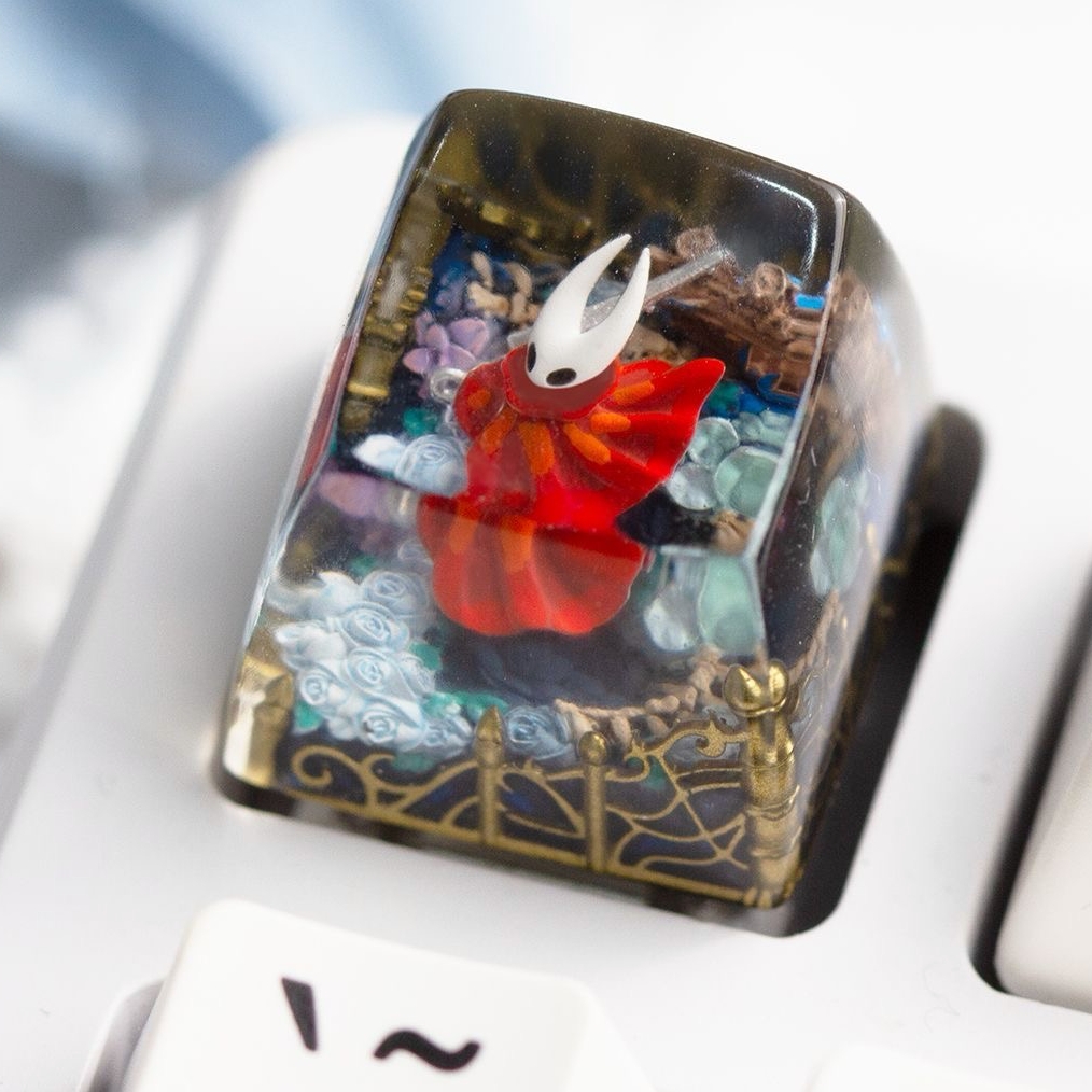 Single Hollow Knight Hornet Resin Keycap, Miniature Creative Mechanical Keyboard Key Cap