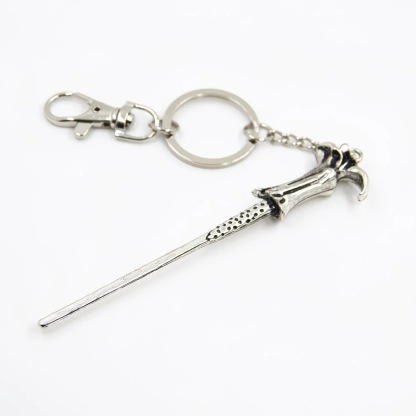 Three-dimensional wand keychain