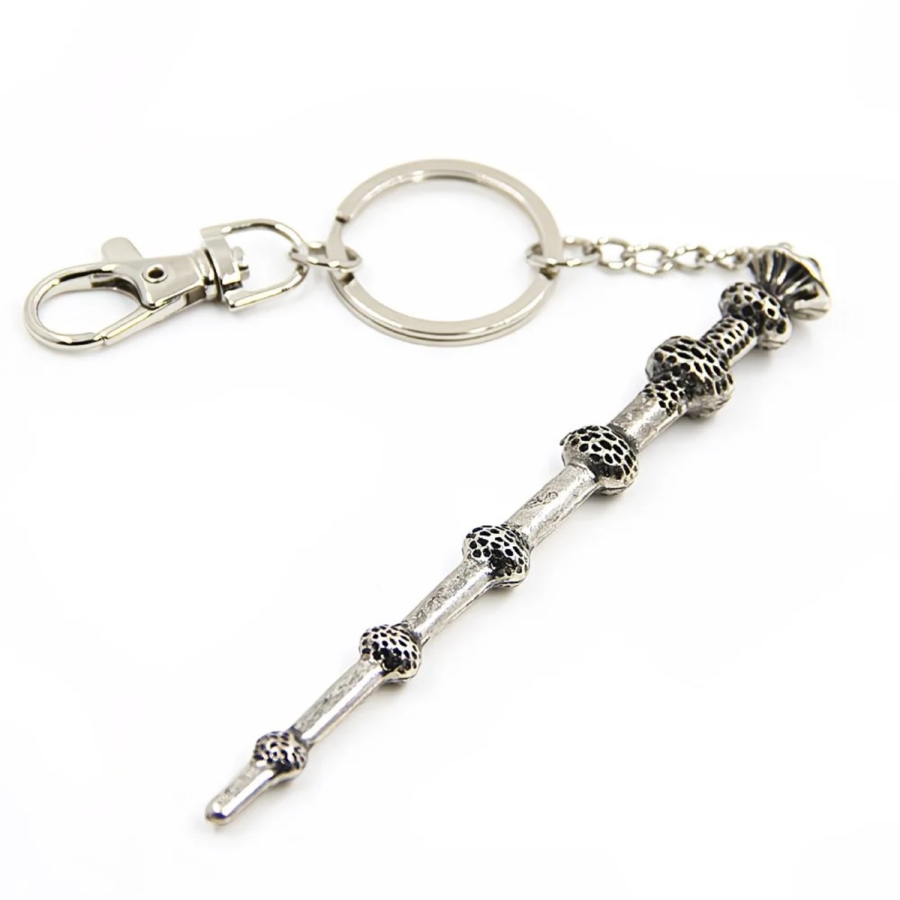 Three-dimensional wand keychain