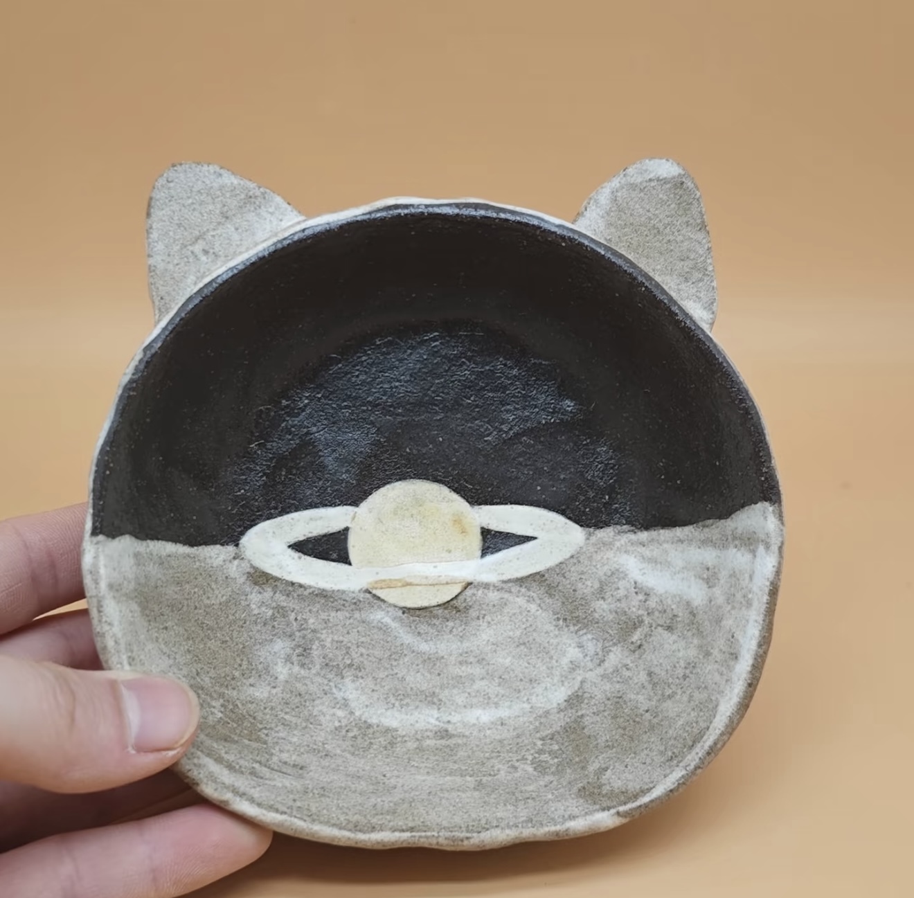 Handmade Planet Cat-Ear Plate