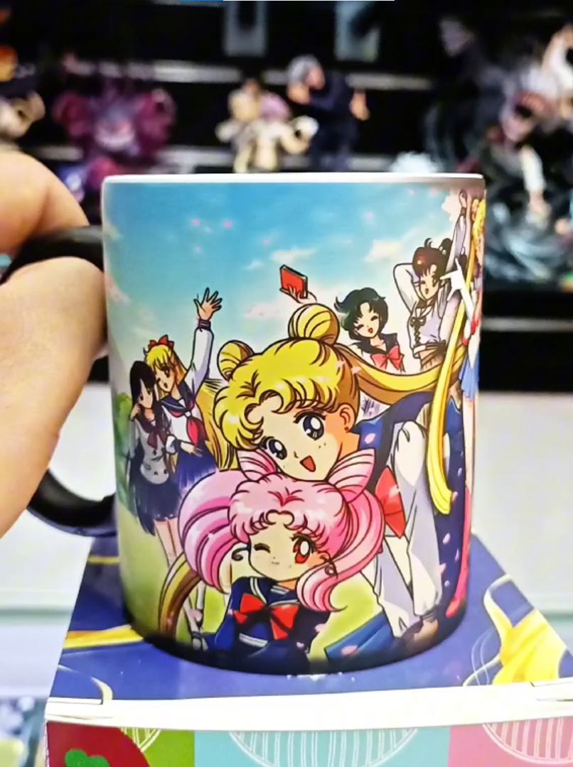 Sailor Moon Tsukino Usagi Heat-sensitive color-changing mug （Buy 3 get 1 free mug❗）