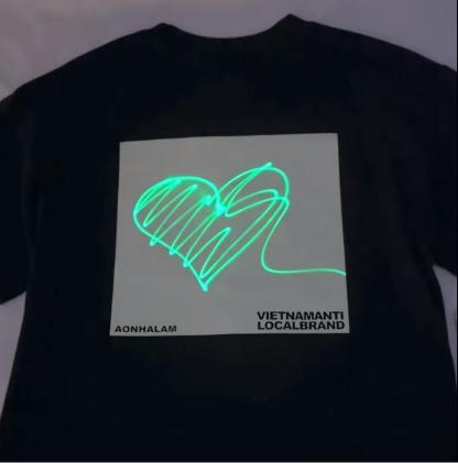 Luminous drawing board T-shirt