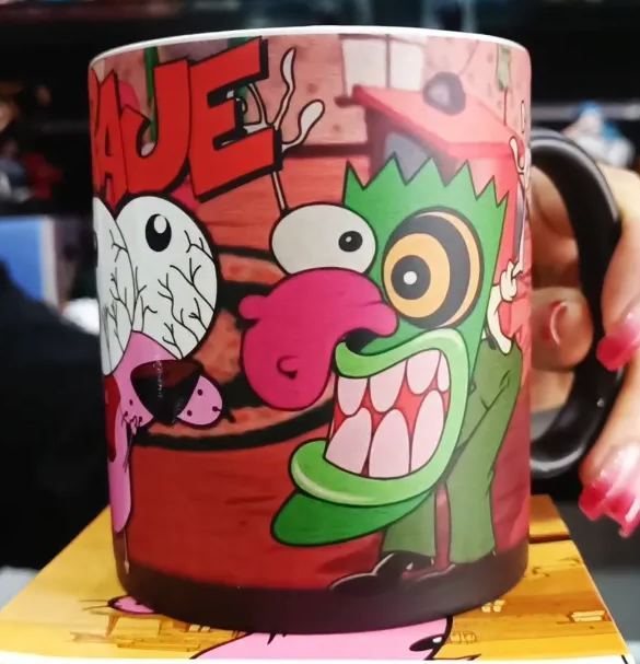 Cowardly Dog Hero Heat Sensitive Color Changing Mug