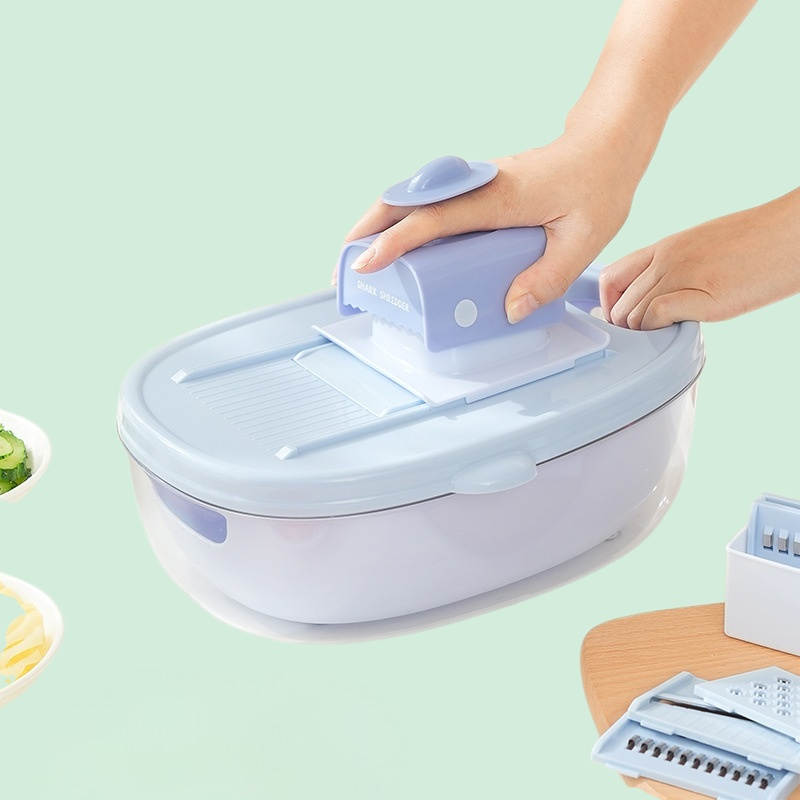 Multifunkční kráječ zeleniny s velkou kapacitou odkapávacího koše o objemu 3500 ml