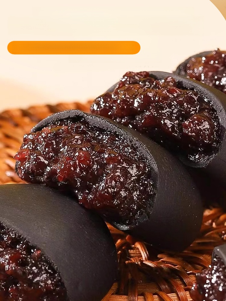 These sugar-free pastries made from five selected black ingredients are delicious