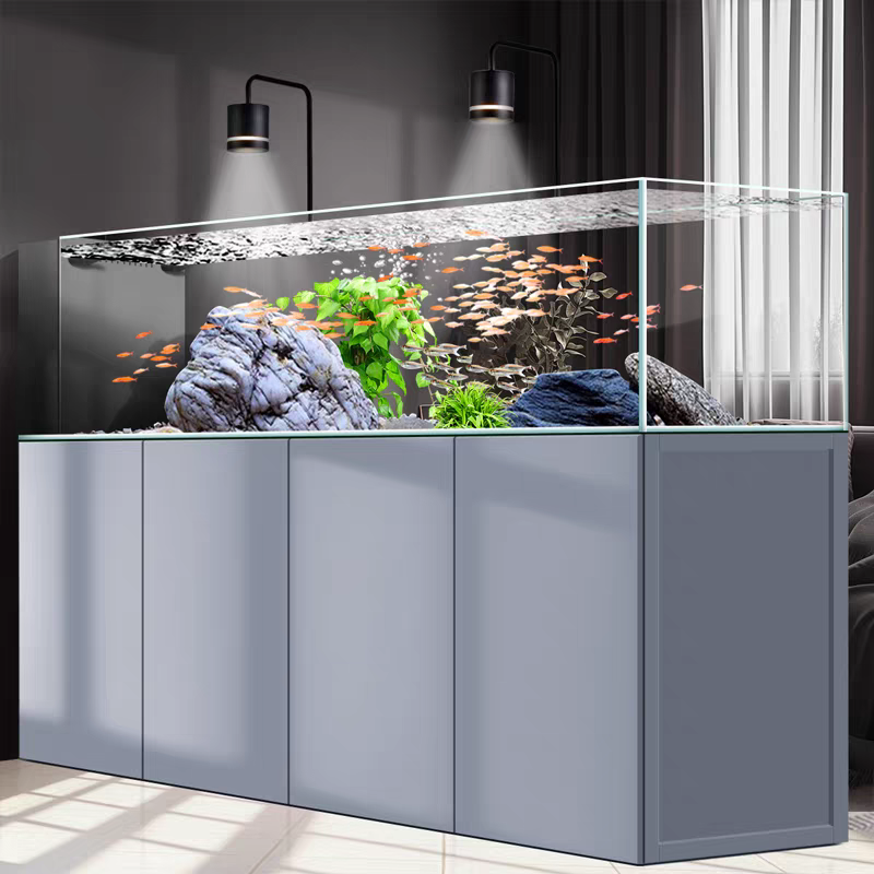 【Customized】 Ultra-clear glass stream aquarium for hotels