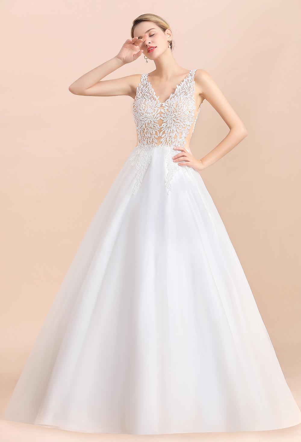 Long A-line Straps Tulle Appliques V-Neck Lace Boho Wedding Dress