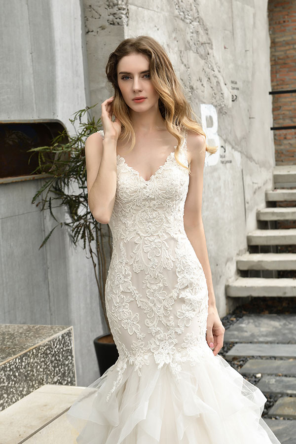 Gorgeous Long Sweetheart Appliques Lace Mermaid Wedding Dress