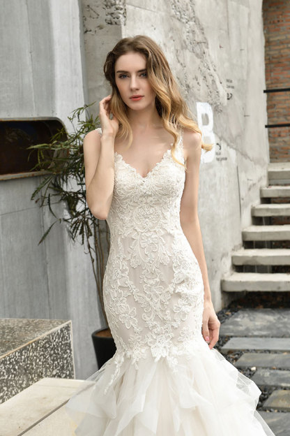 Gorgeous Long Sweetheart Appliques Lace Mermaid Wedding Dress