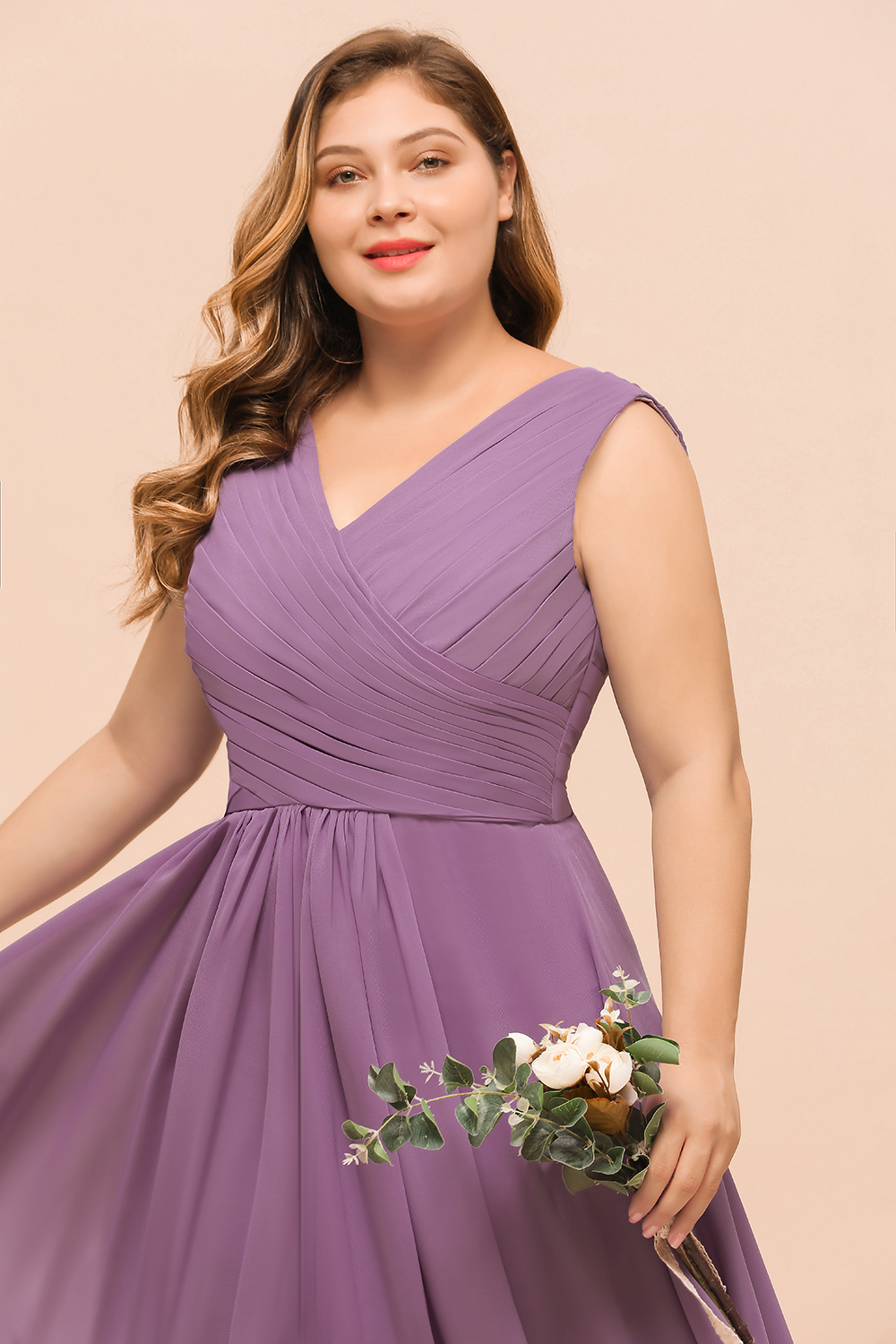 Elegant Plus size Long A-line V-neck Sleeveless Chiffon Wisteria Bridesmaid Dress