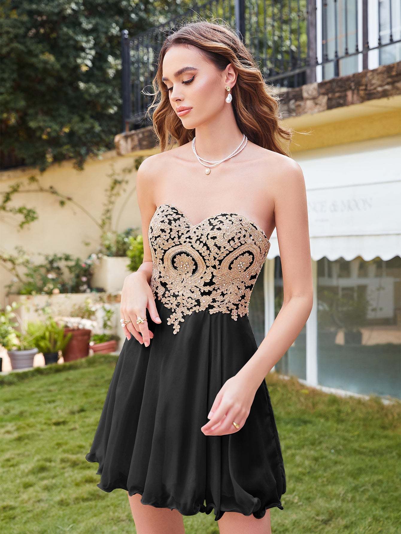 Black Short A-Line Strapless Chiffon Homecoming Dresses with Beadings