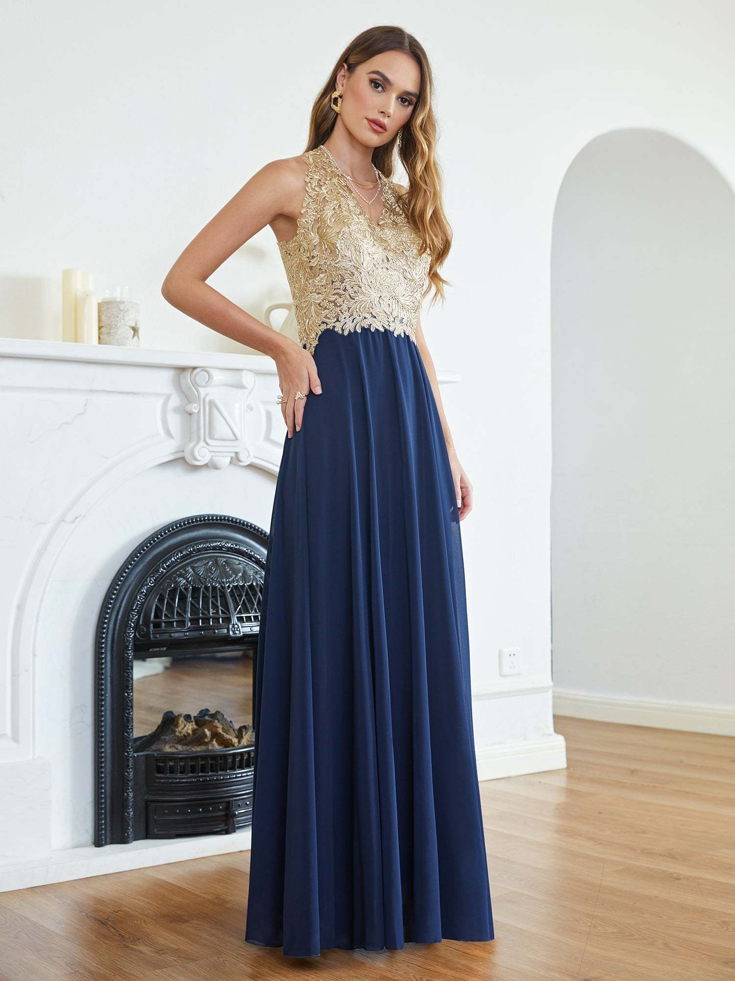 Long A Line Halter Gold Appliques Chiffon Formal Evening Dresses