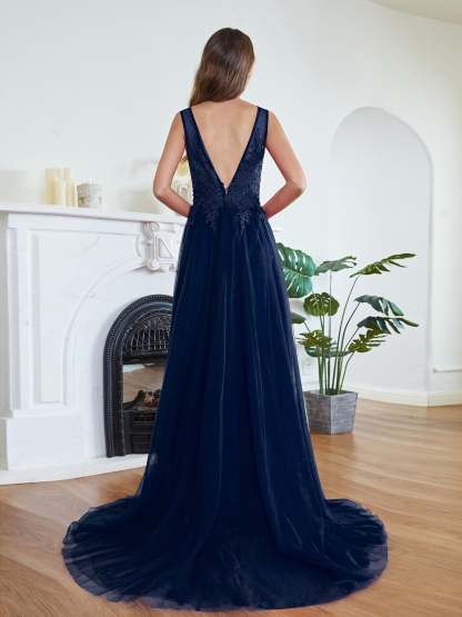Long A-line Sleeveless Tulle Lace Appliques Formal Evening Dress