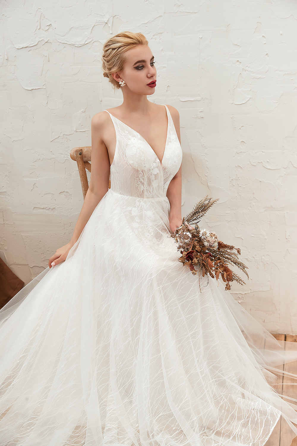 Classy A-Line Long V-neck Floor-length Lace Tulle Open Back Wedding Dress