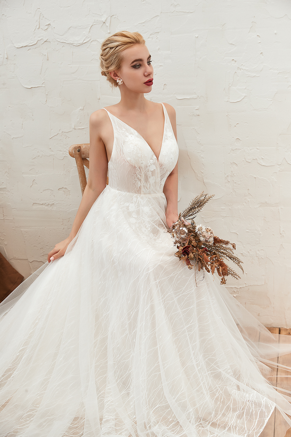 Classy A-Line Long V-neck Floor-length Lace Tulle Open Back Wedding Dress