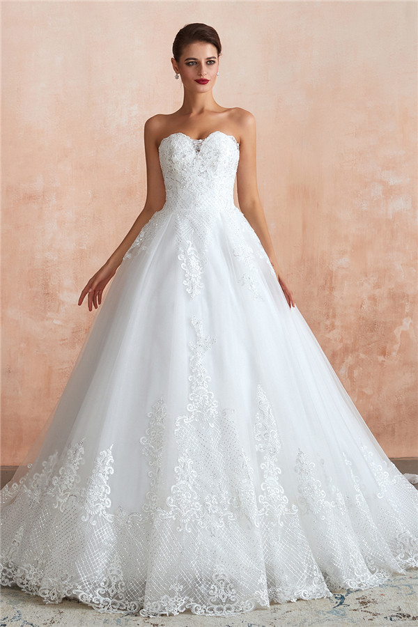 Stylish Long A-line Strapless Appliques Tulle Wedding Dress