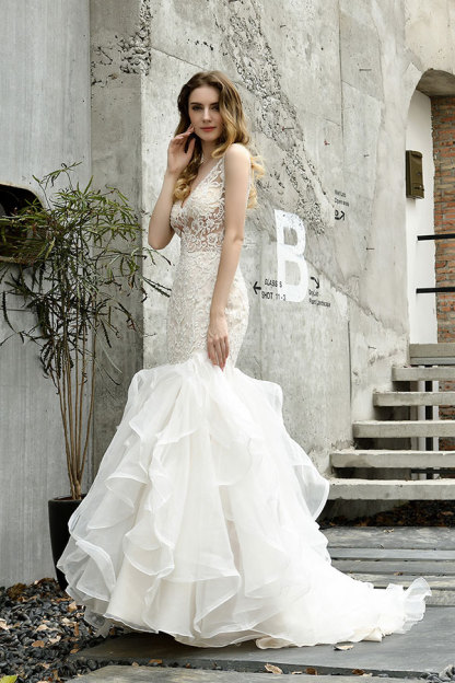 Elegant Long V-neck Appliques Lace Mermaid Wedding Dress