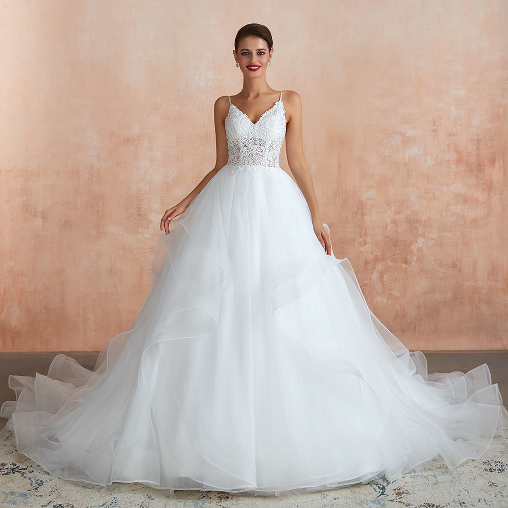 Long Sweetheart Appliques Lace Tulle A-line Wedding Dress