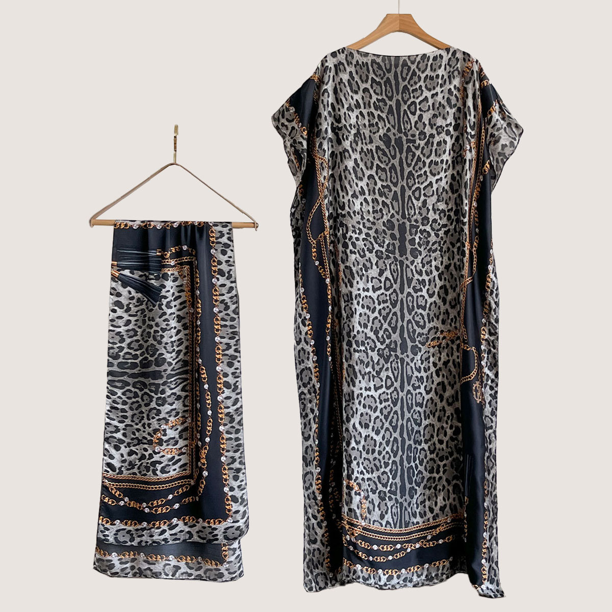 Women's Peacock Print Cape Shawl & Scarf Set, Elegant Beach Cover-Up For Holiday Vacation, Swimsuit Cover Up
