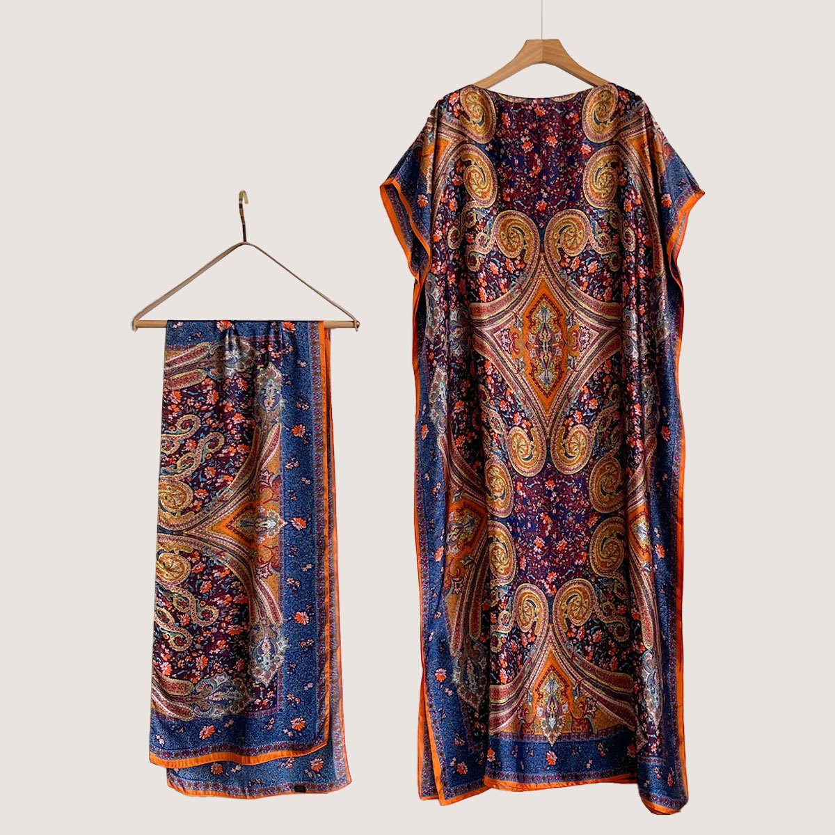 Women's Peacock Print Cape Shawl & Scarf Set, Elegant Beach Cover-Up For Holiday Vacation, Swimsuit Cover Up