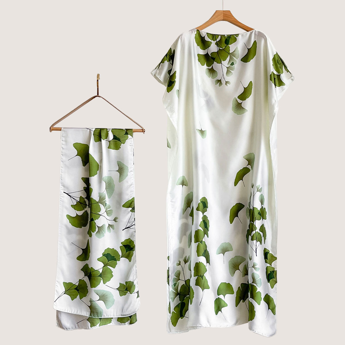 Women's Peacock Print Cape Shawl & Scarf Set, Elegant Beach Cover-Up For Holiday Vacation, Swimsuit Cover Up