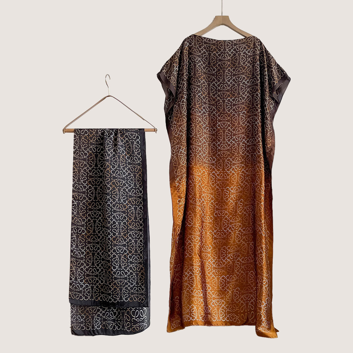 Women's Peacock Print Cape Shawl & Scarf Set, Elegant Beach Cover-Up For Holiday Vacation, Swimsuit Cover Up