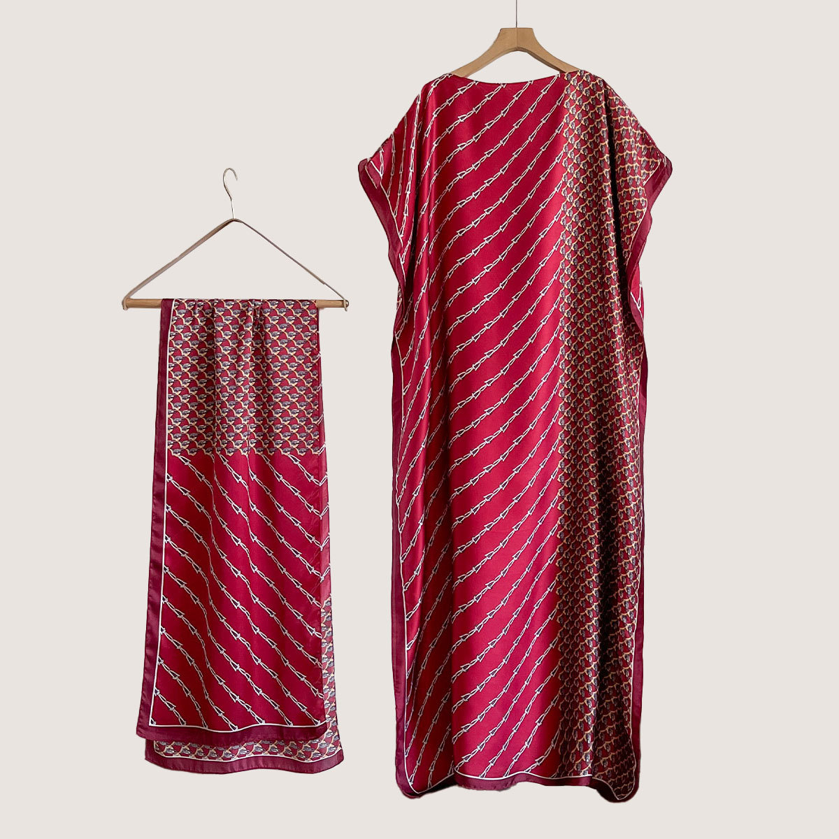 Women's Peacock Print Cape Shawl & Scarf Set, Elegant Beach Cover-Up For Holiday Vacation, Swimsuit Cover Up