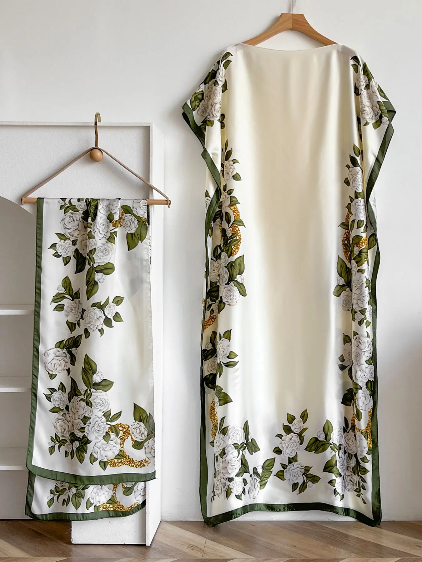 Women's Floral Print Lightweight Long Dress & Scarf Piece Set Outfit, Boho Casual Wear Shawl Dress & Scarf Set for Beach Vacation Holiday, Ladies Clothes for All Seasons