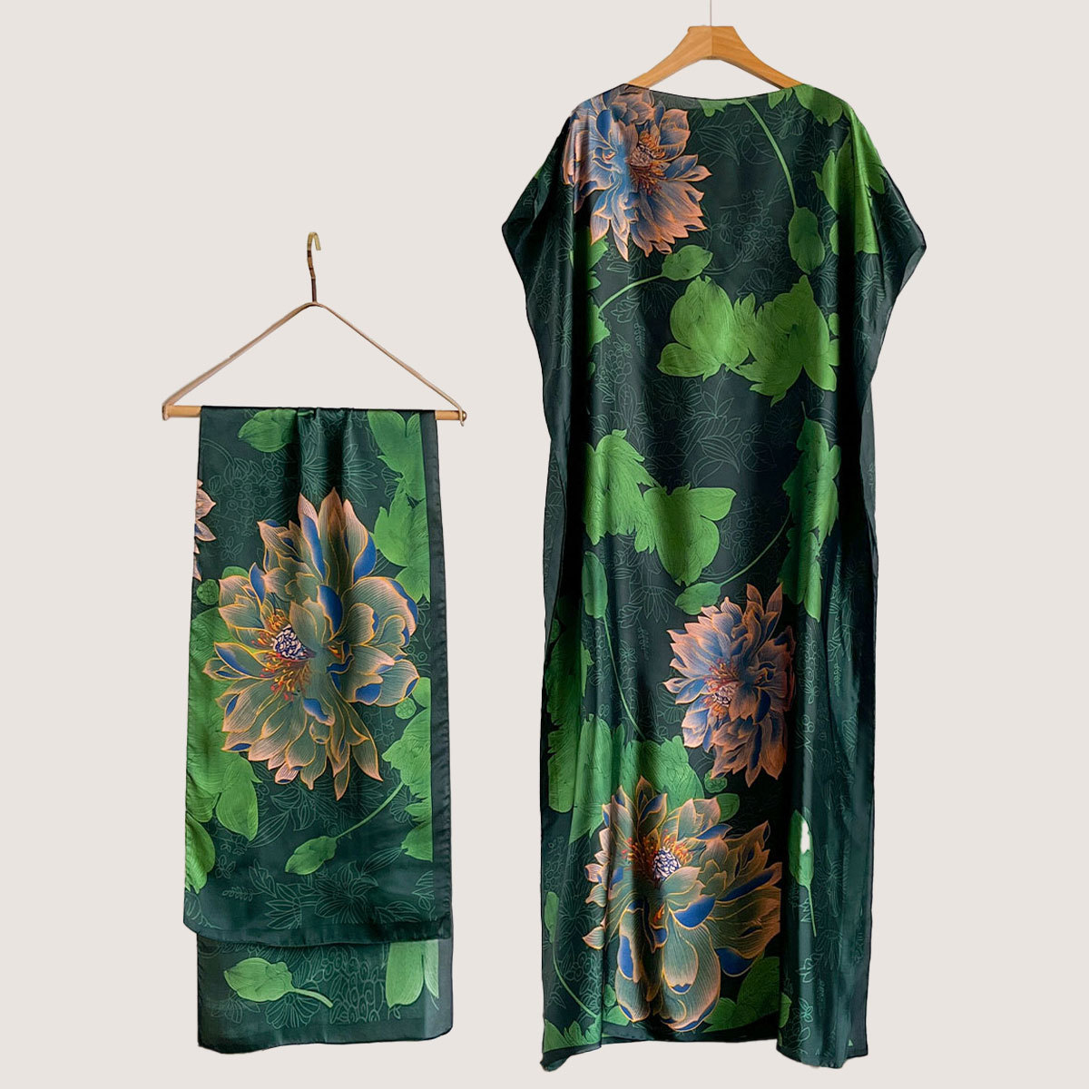 Women's Peacock Print Cape Shawl & Scarf Set, Elegant Beach Cover-Up For Holiday Vacation, Swimsuit Cover Up