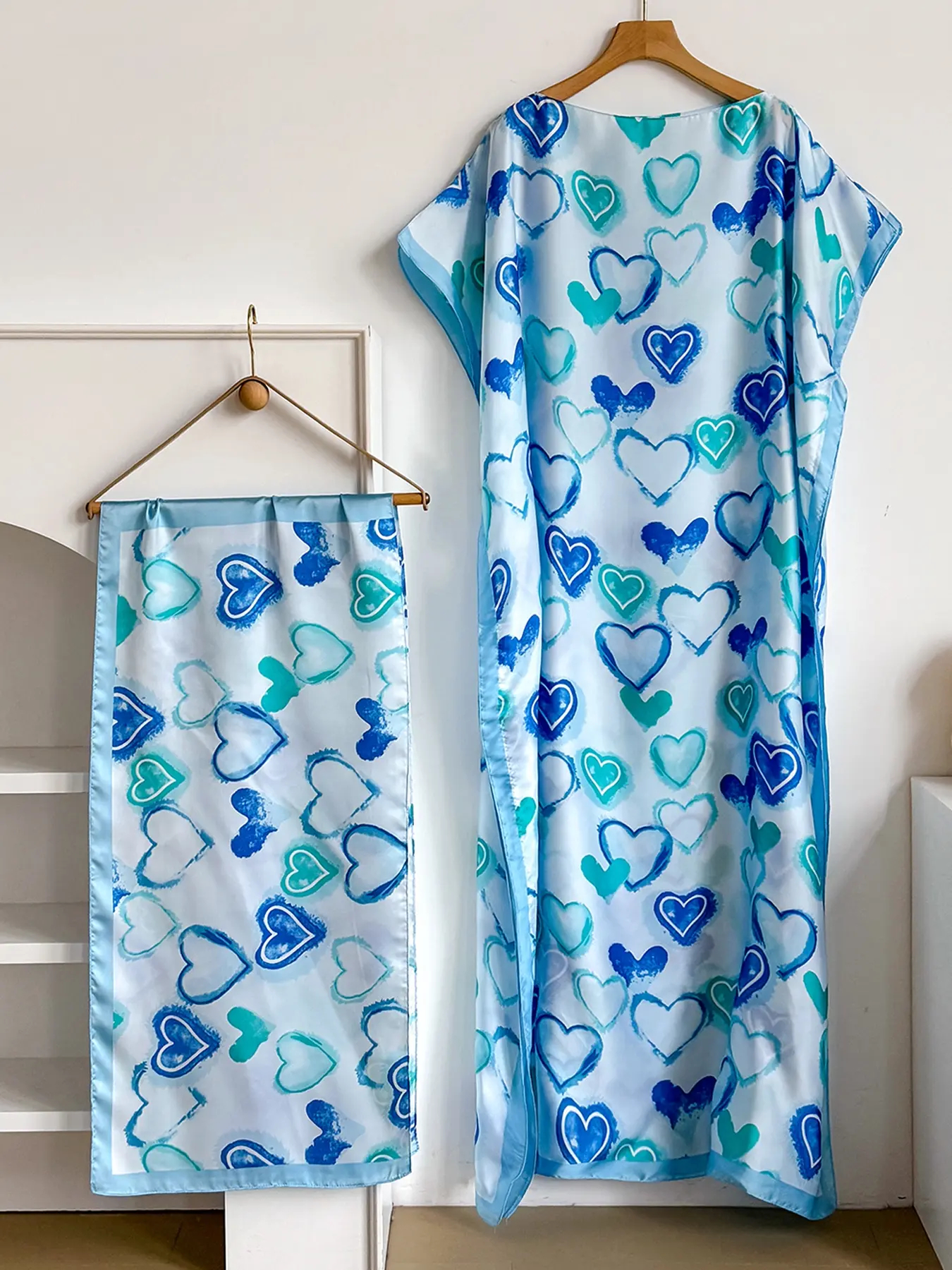 Women's Floral Print Lightweight Long Dress & Scarf Piece Set Outfit, Boho Casual Wear Shawl Dress & Scarf Set for Beach Vacation Holiday, Ladies Clothes for All Seasons