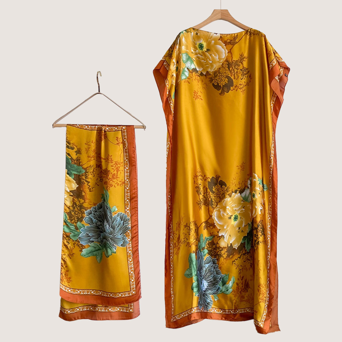 Women's Peacock Print Cape Shawl & Scarf Set, Elegant Beach Cover-Up For Holiday Vacation, Swimsuit Cover Up