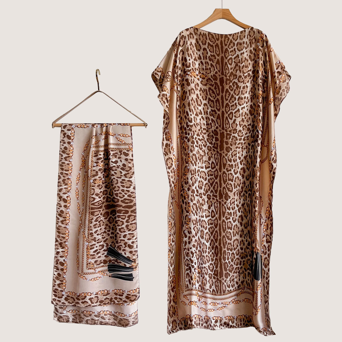 Women's Peacock Print Cape Shawl & Scarf Set, Elegant Beach Cover-Up For Holiday Vacation, Swimsuit Cover Up