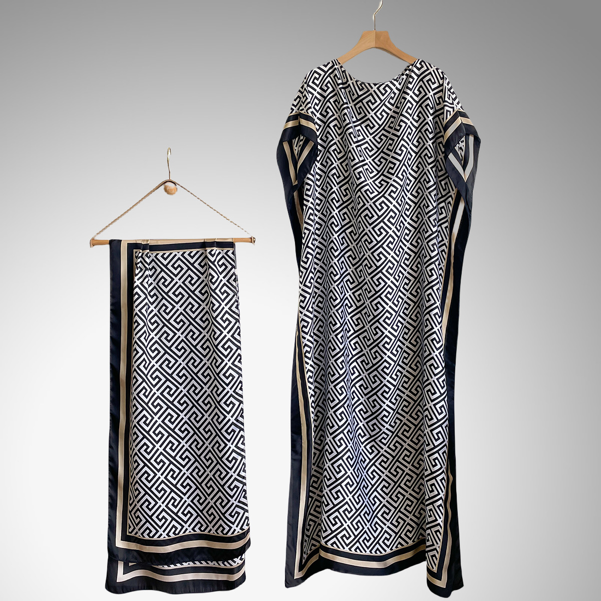Women's Peacock Print Cape Shawl & Scarf Set, Elegant Beach Cover-Up For Holiday Vacation, Swimsuit Cover Up