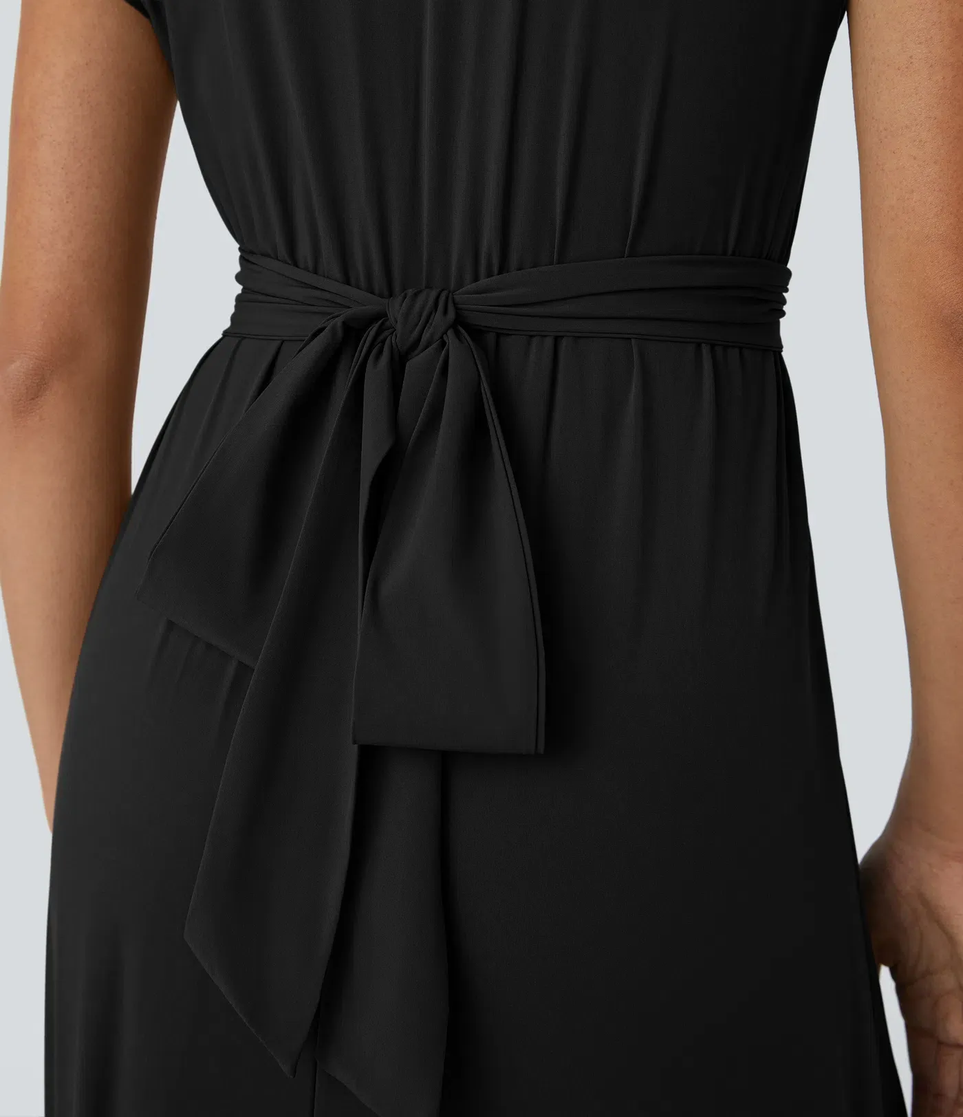 V-neck Short-sleeve Pocket Lace-up Back Quick-drying Mid-length Casual Dress-extended