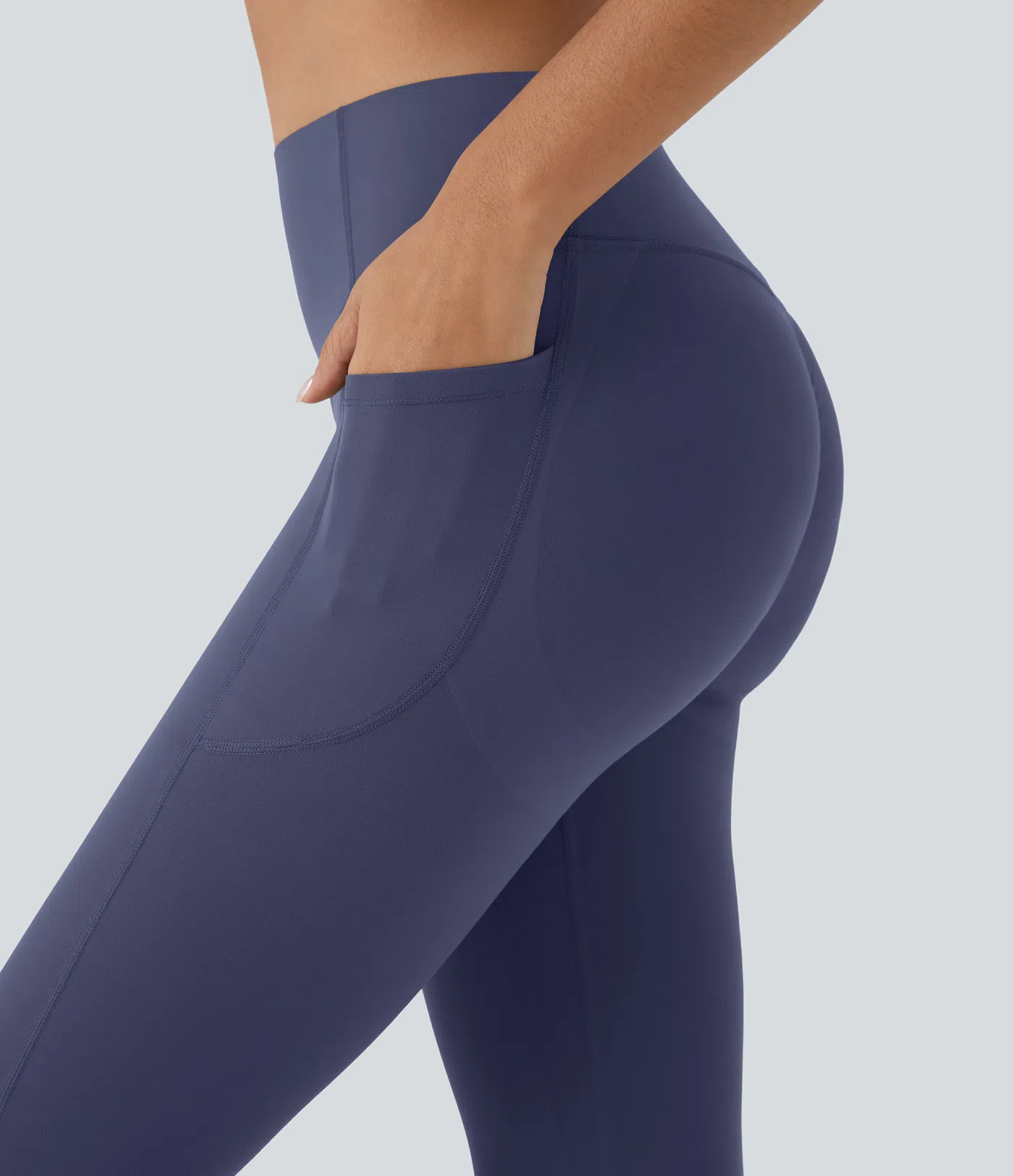 High Waisted Scrunch Butt Lifting Tummy Control Pocket Shaping Capri Training Leggings