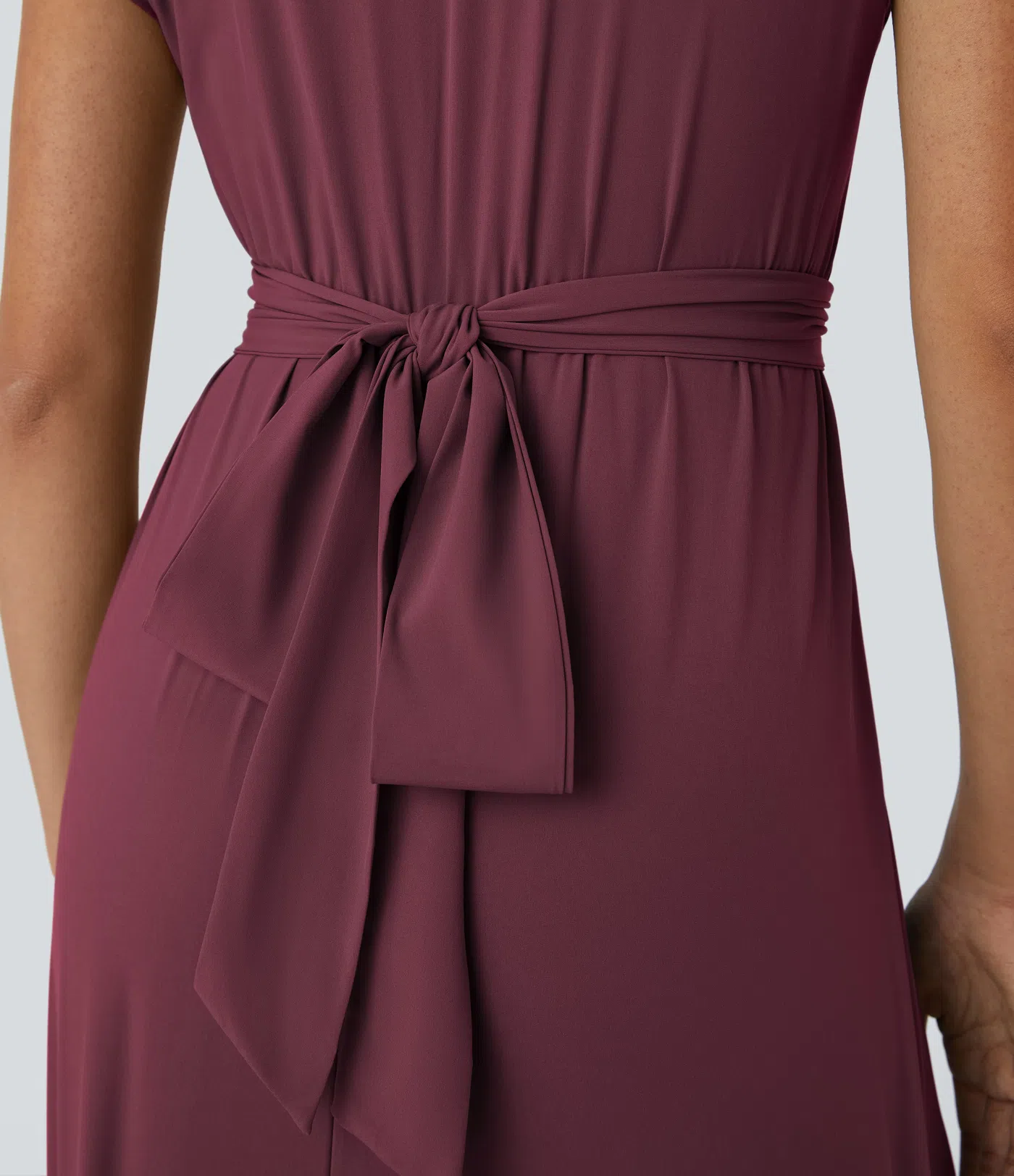 V-neck Short-sleeve Pocket Lace-up Back Quick-drying Mid-length Casual Dress-extended