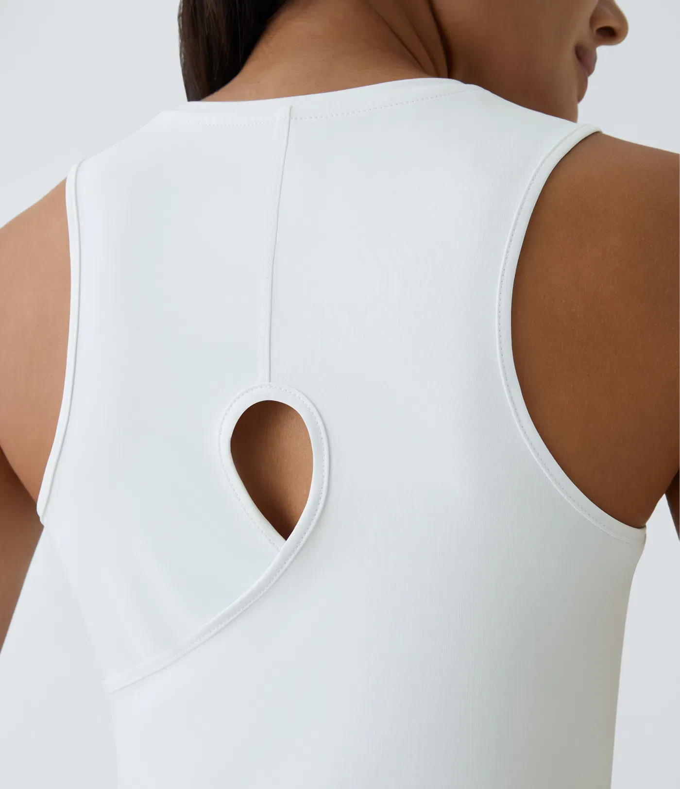 Hollow Cross Hem Solid Color Yoga Vest