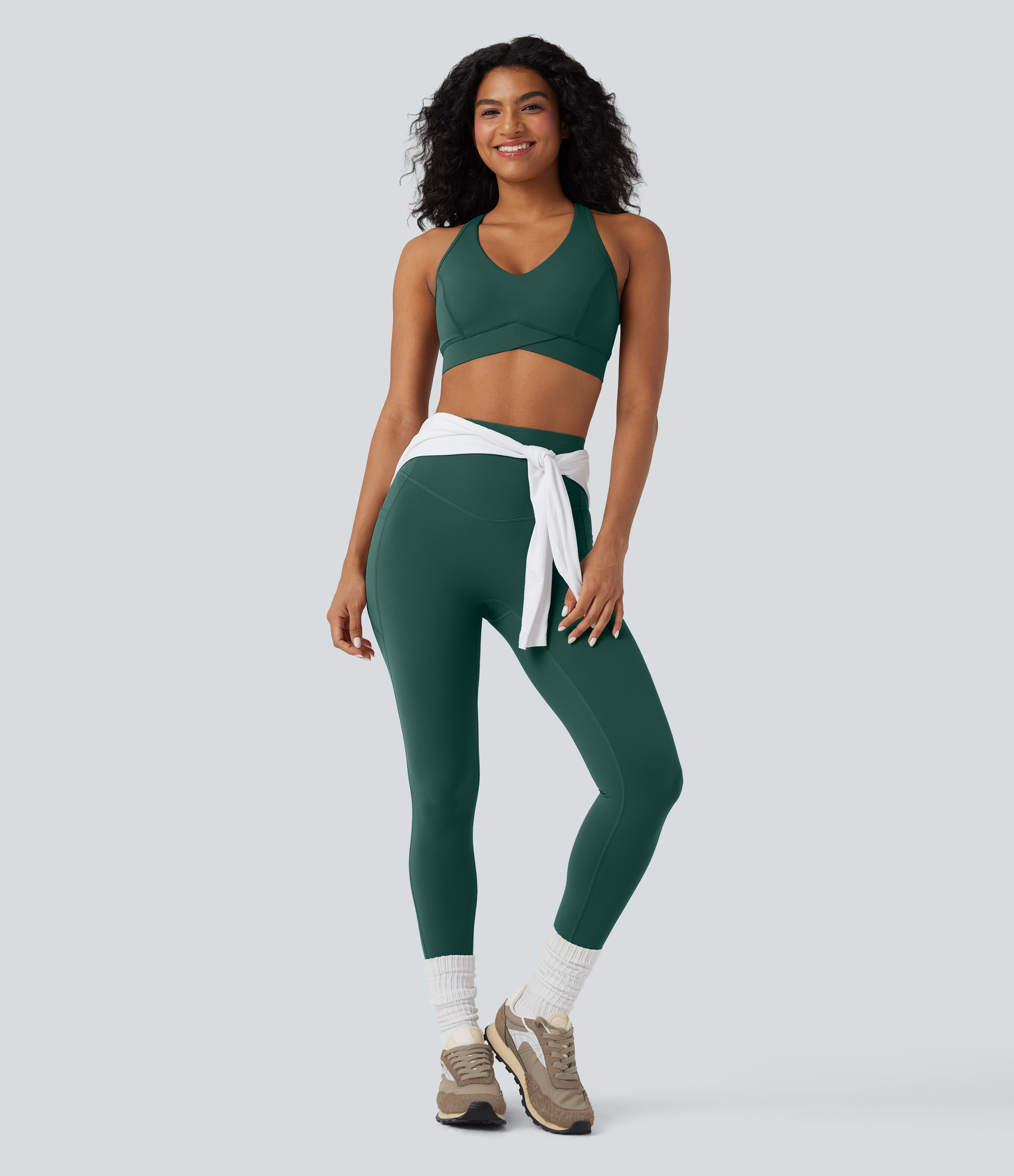 Halara UltraSculpt™ Medium Support V Neck Racerback Training Sports Bra