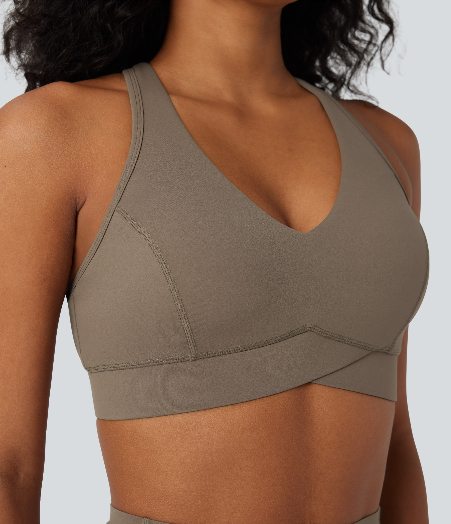 Halara UltraSculpt™ Medium Support V Neck Racerback Training Sports Bra