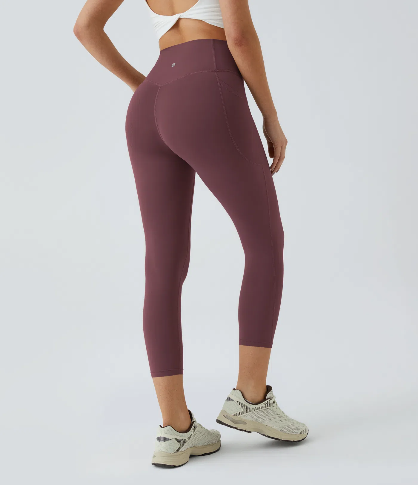 High Waisted Tummy Control Pocket Shaping Training Capri Leggings