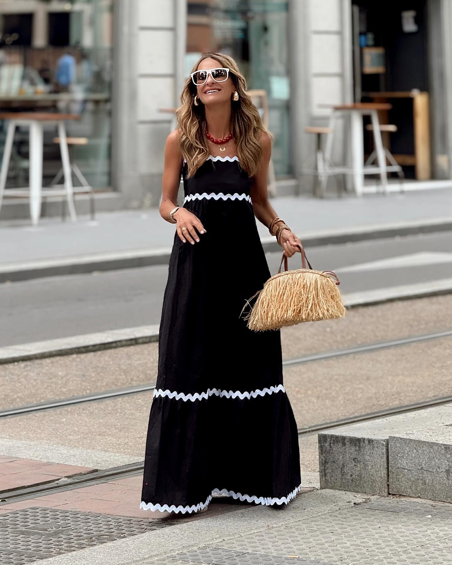 Sling Solid Color Wave Midi Dress