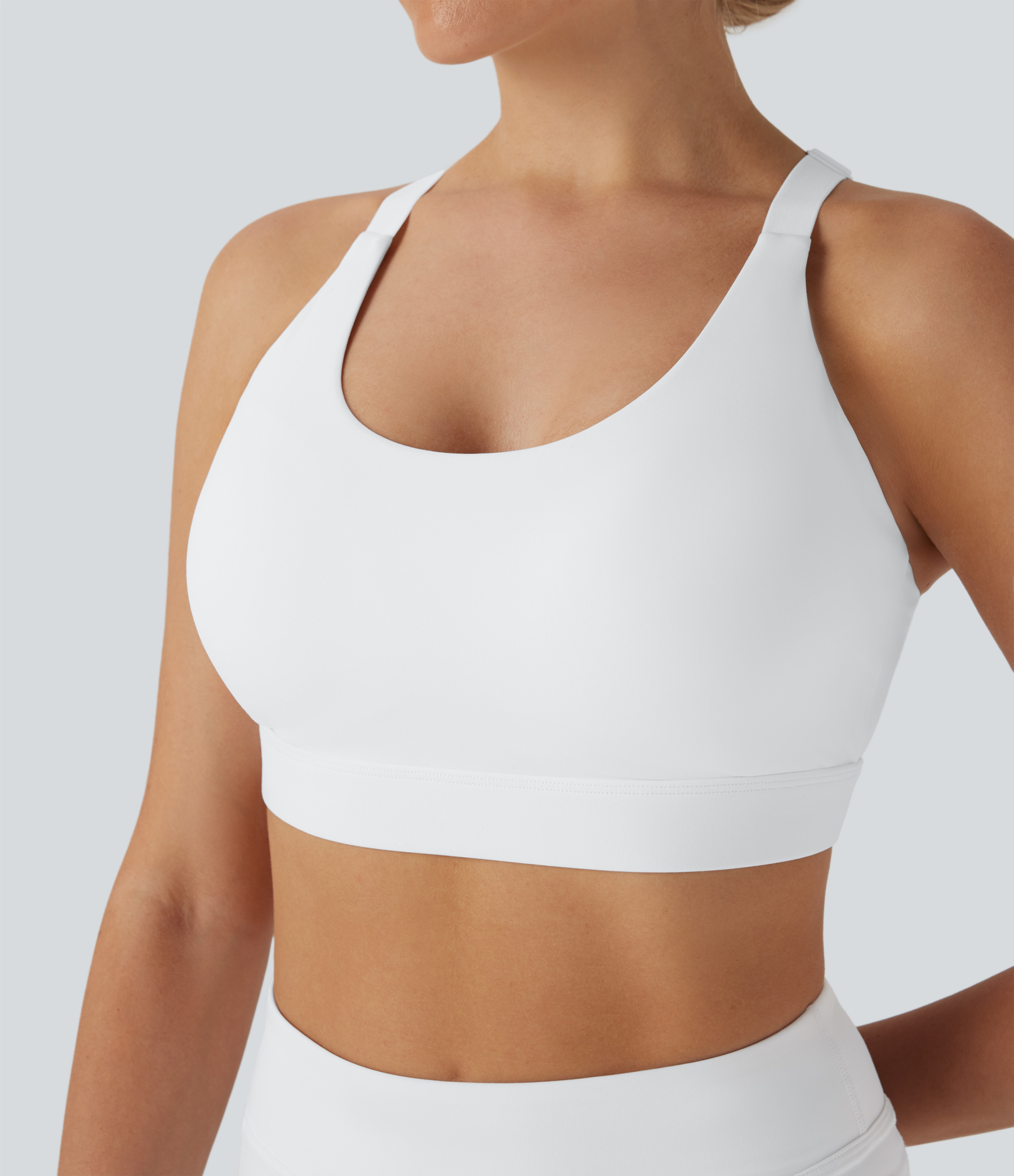 Medium Support Molded Cups Perforated Adjustable Hook Quick Dry Training Sports Bra  D-F Cups