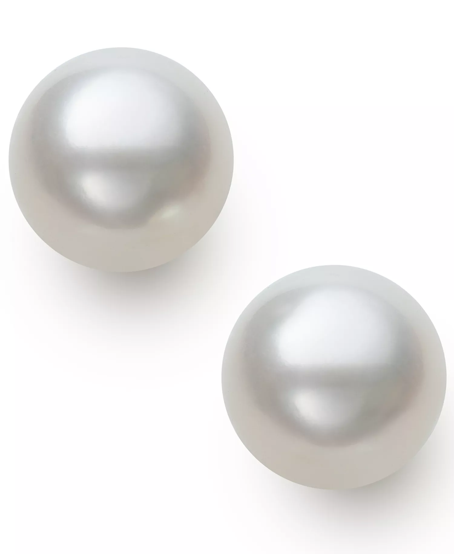 Timeless Pearl Stud Earrings
