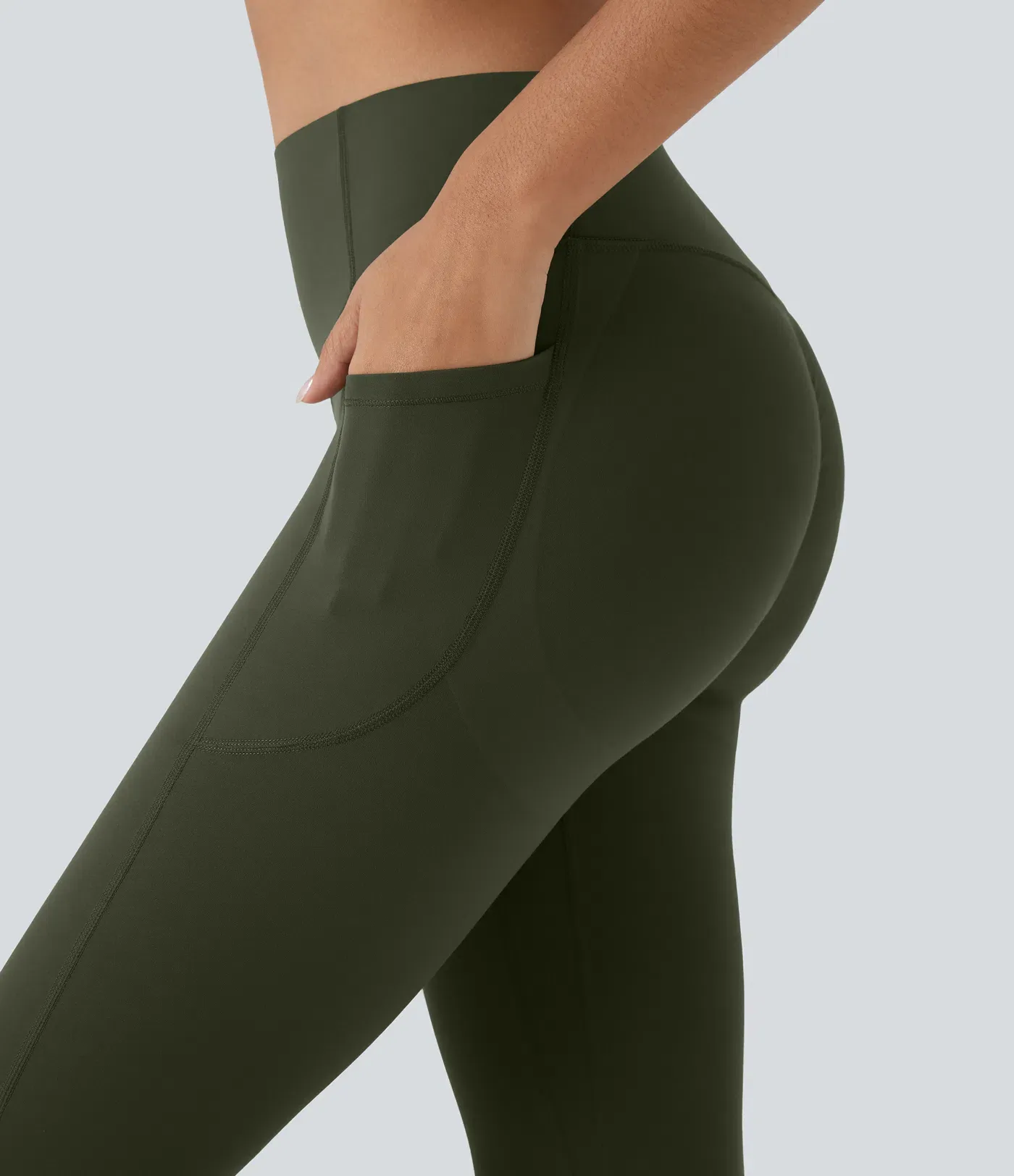 High Waisted Scrunch Butt Lifting Tummy Control Pocket Shaping Capri Training Leggings